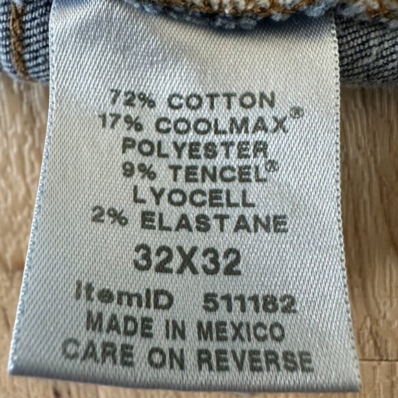 L.L. Bean Men's BanFlex Classic Fit Jeans (32x32) - Picture 5 of 5